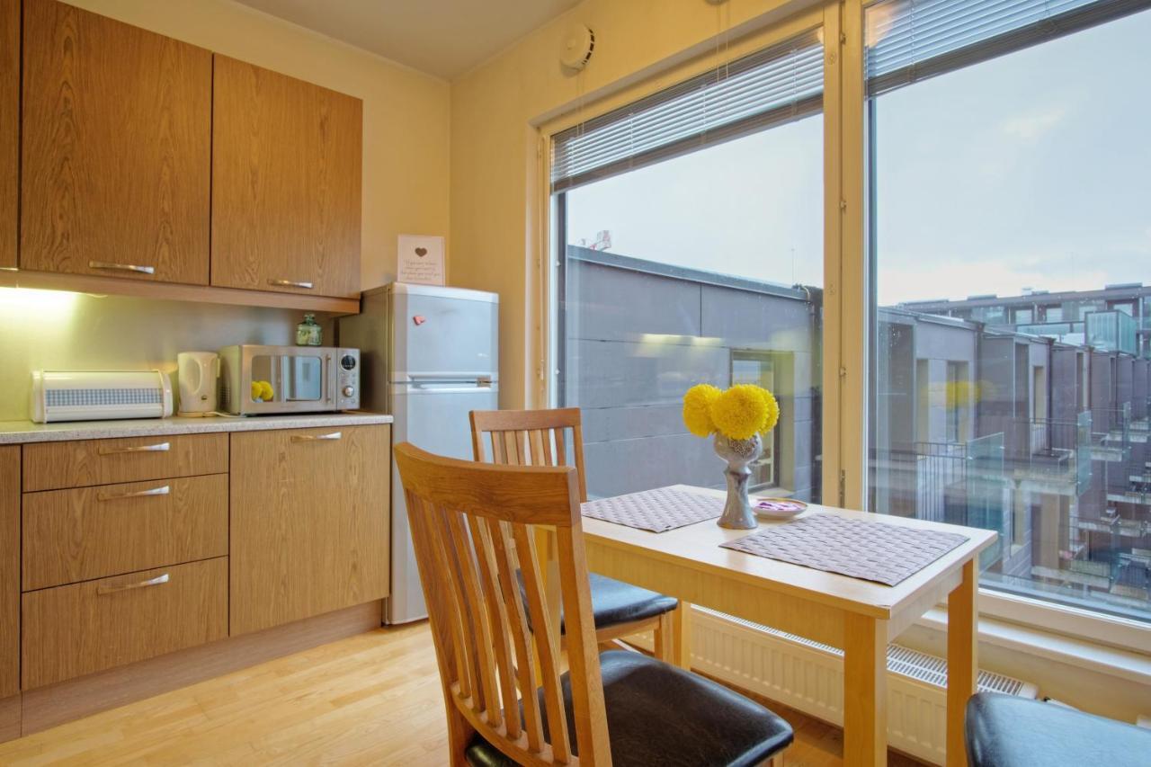 Studio Apartment In Quiet Heart Of Everything Tallinn Exterior foto