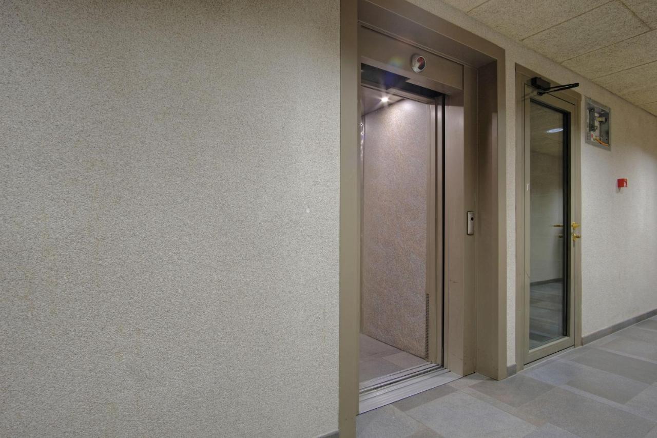 Studio Apartment In Quiet Heart Of Everything Tallinn Exterior foto