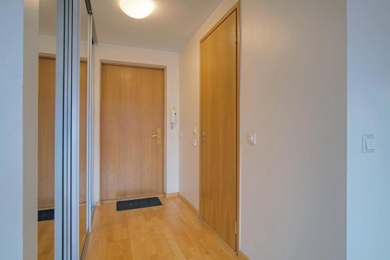 Studio Apartment In Quiet Heart Of Everything Tallinn Exterior foto